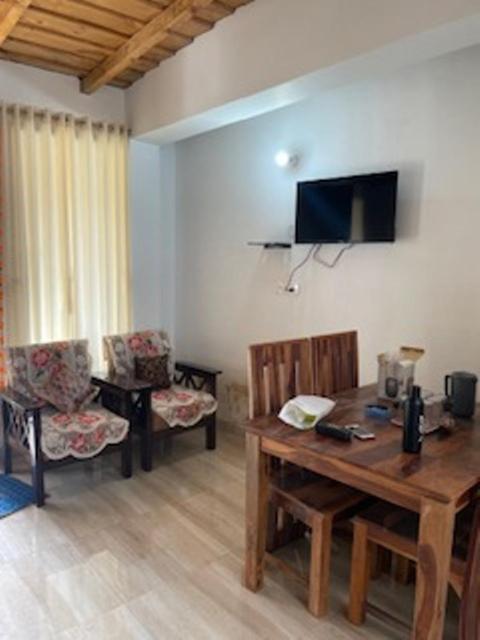 Kafal Tree Home Stay - Pet Friendly Bhowali Exterior foto